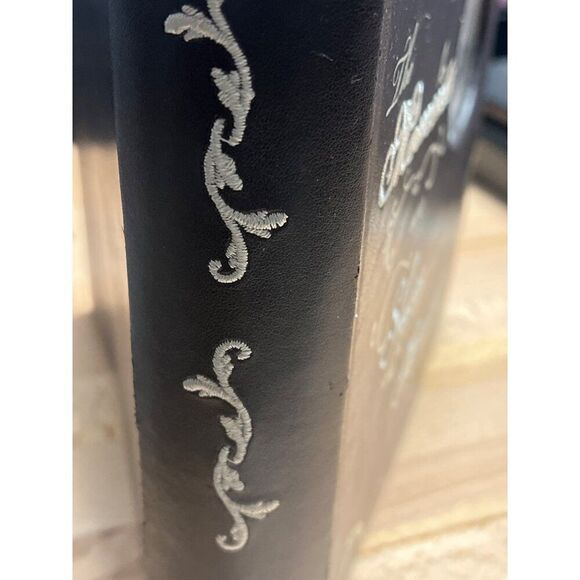 TYM Memories Brown Faux Leather With Cream Stitching Memories Photo Album - Picture 4 of 10